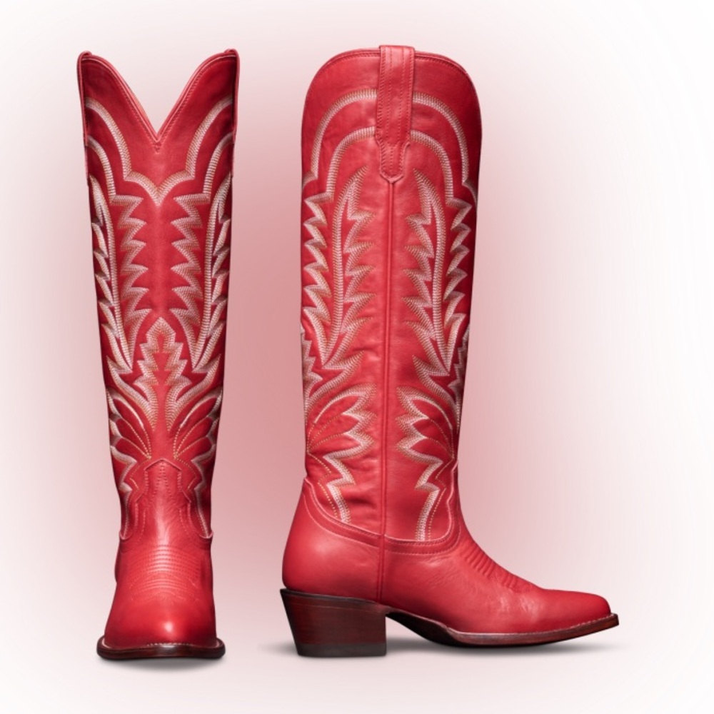 Tecovas The Abby NIB Crimson